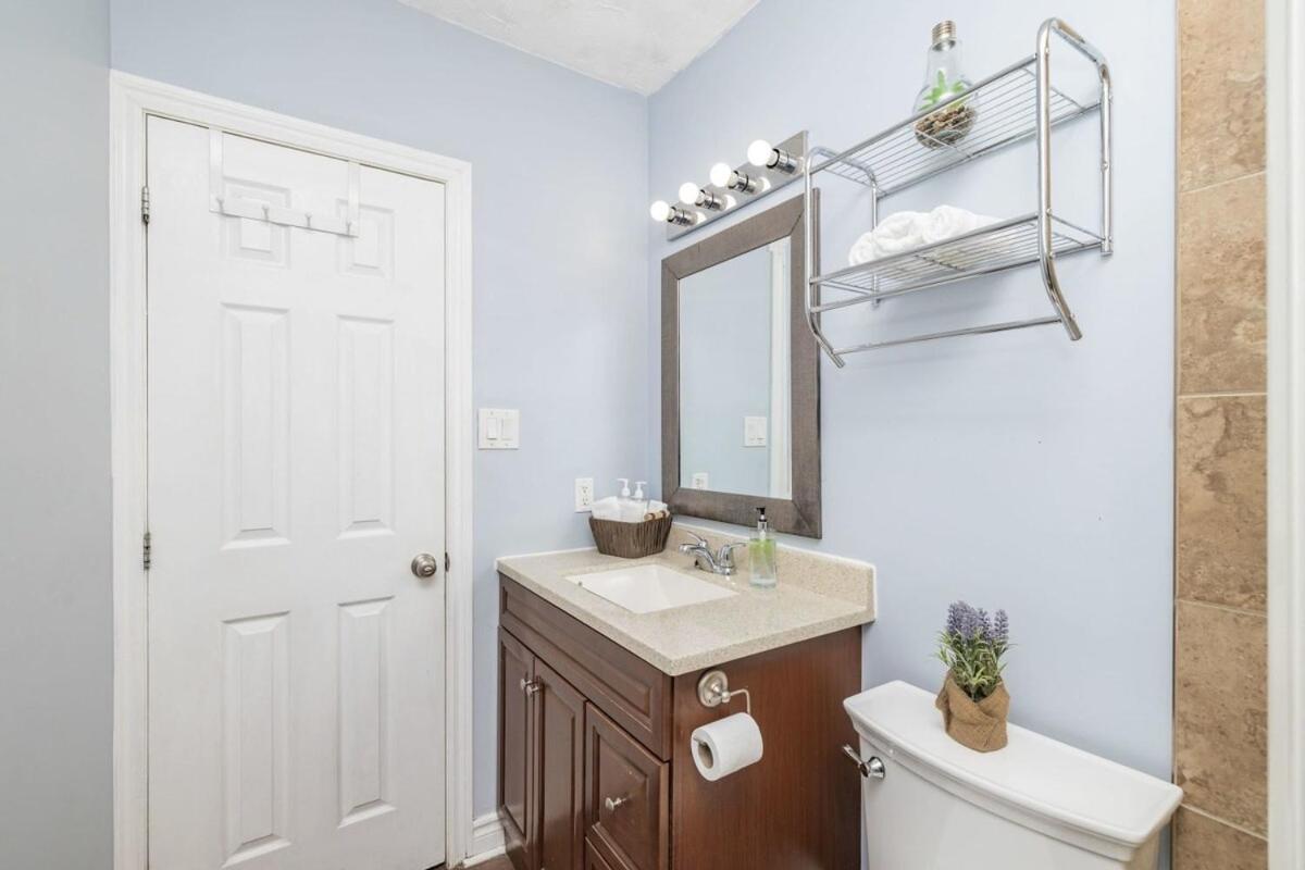 אוטווה Pet-Friendly Home - Near Chinatown & Little Italy מראה חיצוני תמונה